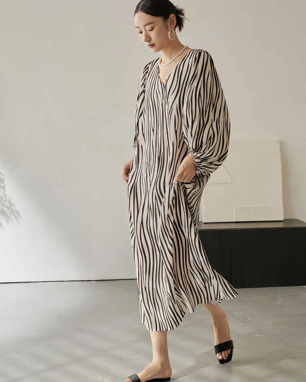 Loose Zebra Printed Silk Dress, White And Black